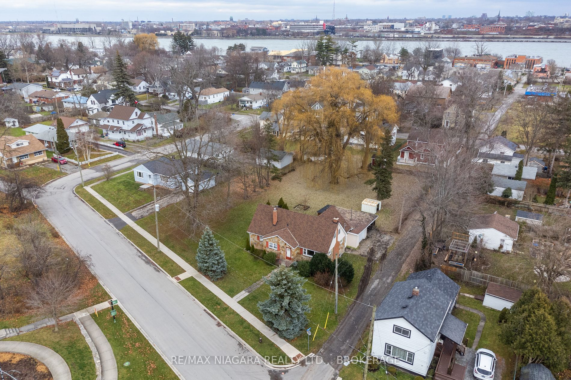 17 GODERICH Street