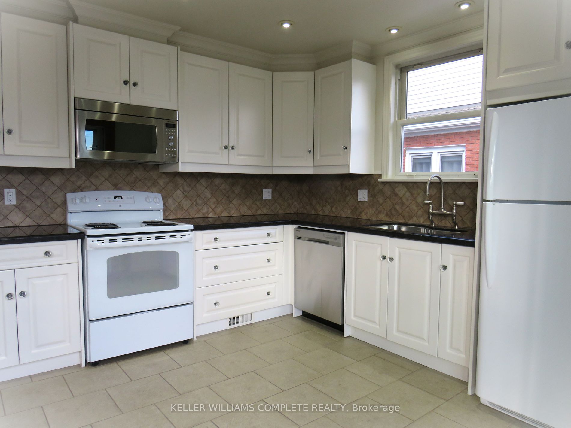 55 East 13th St