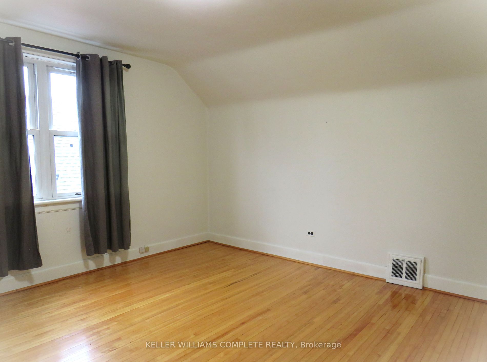 55 East 13th St