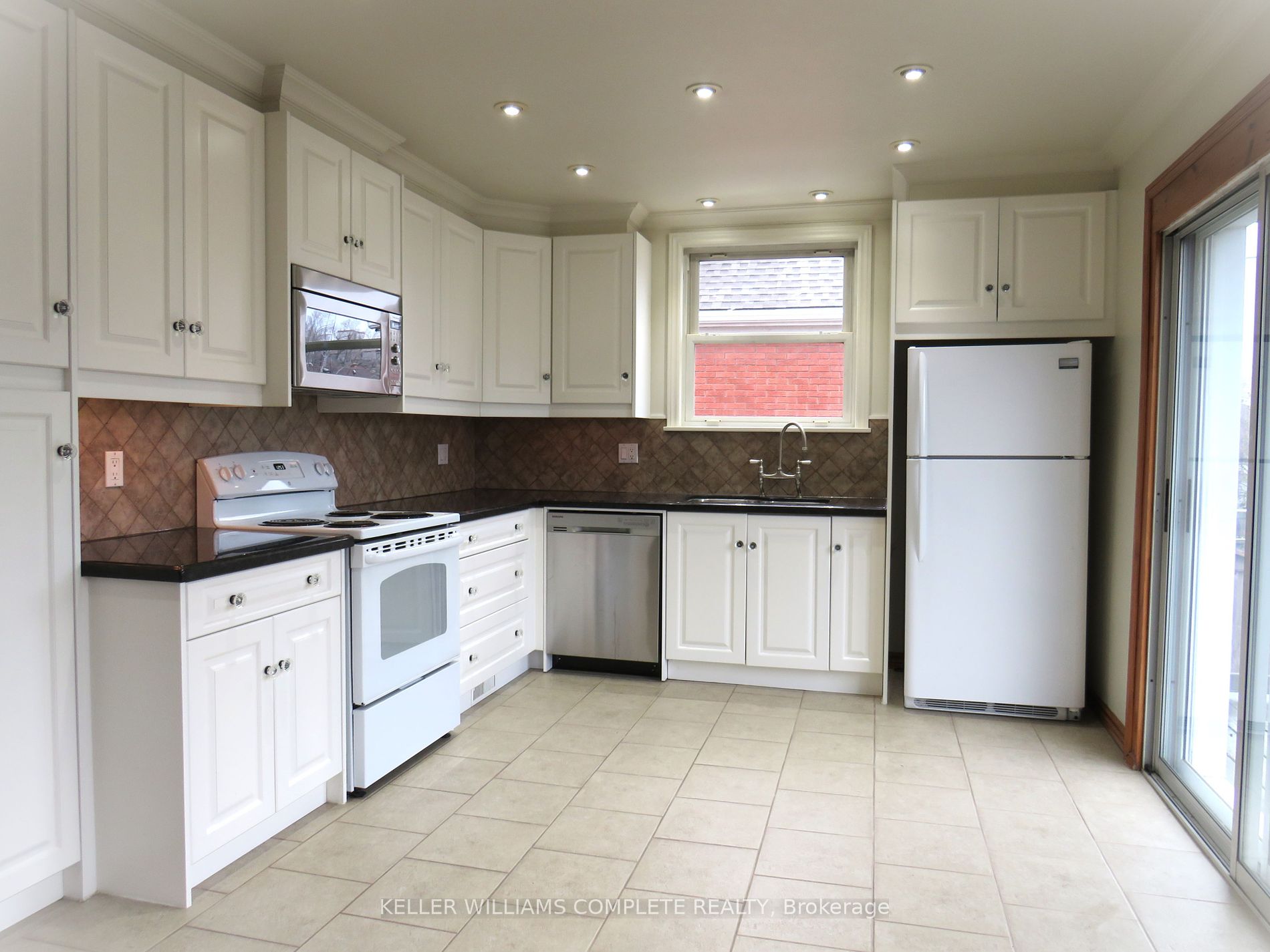 55 East 13th St