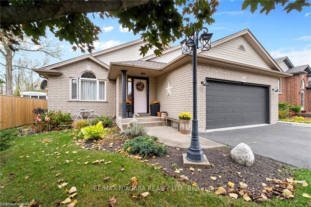 43 Thorold Avenue