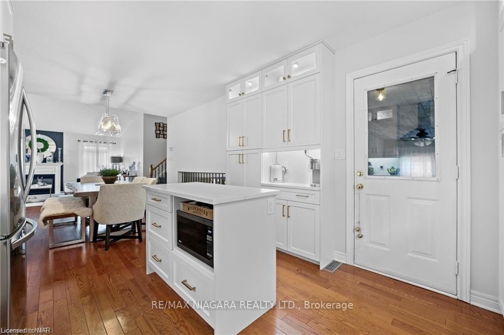 43 Thorold Avenue