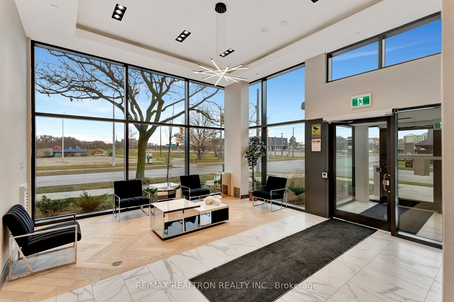 7 Erie Ave, #604