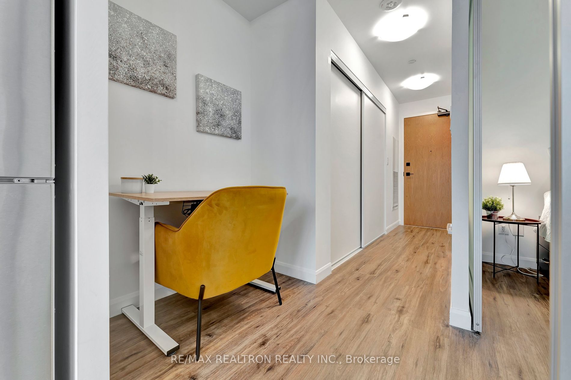 7 Erie Ave, #604