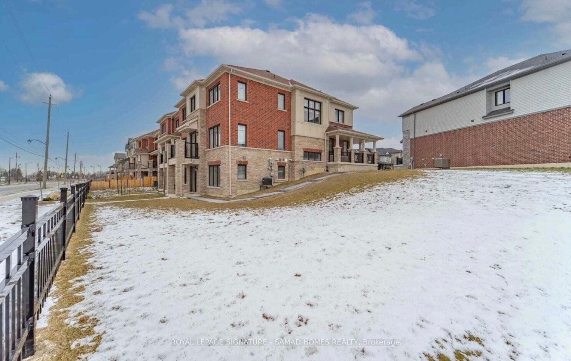 54 Pagebrook Crescent, #Main