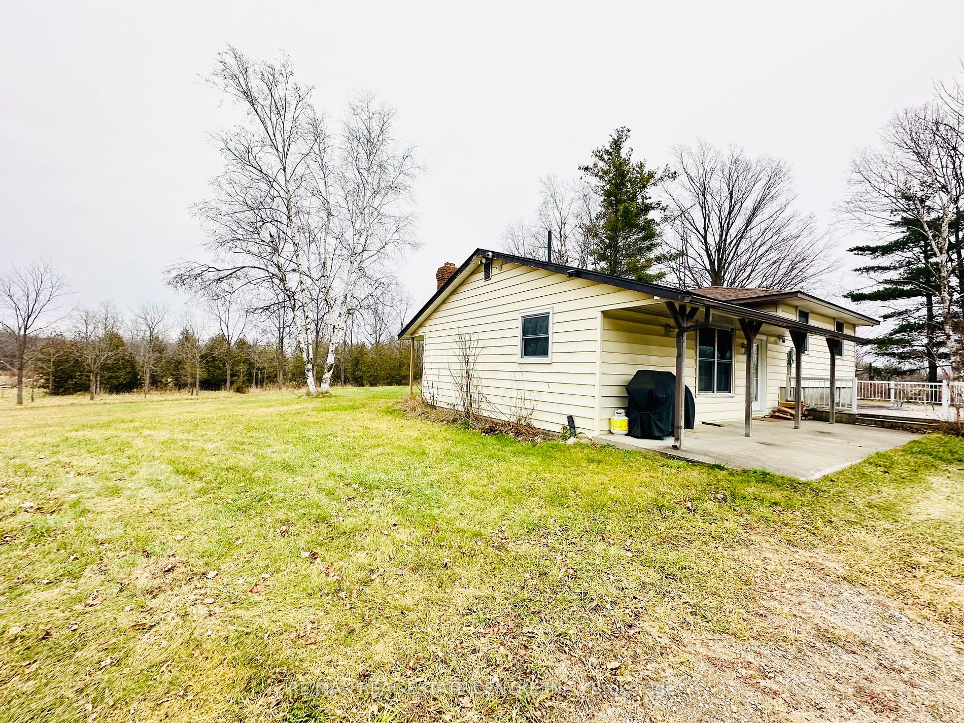 2027 Highway 6
