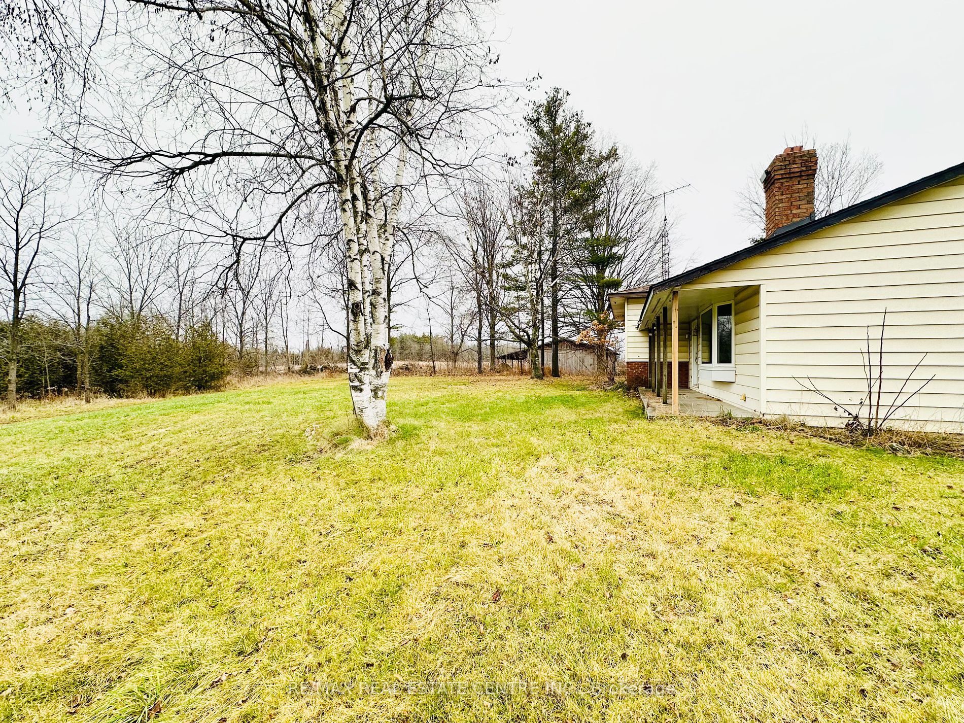 2027 Highway 6