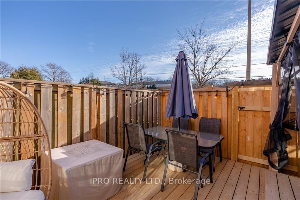 386 Highland Road W, #45
