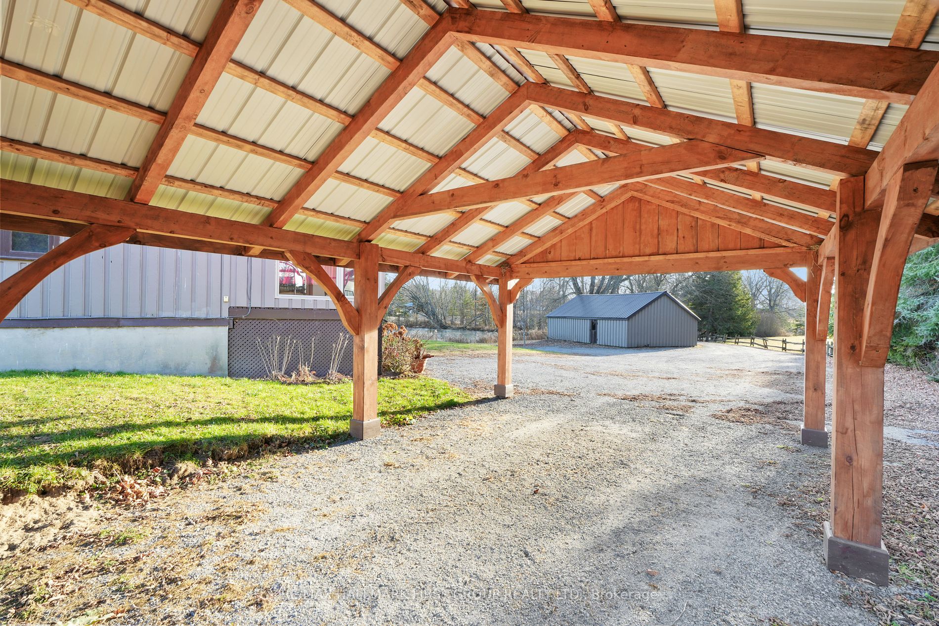 8163 Tinkerville Rd