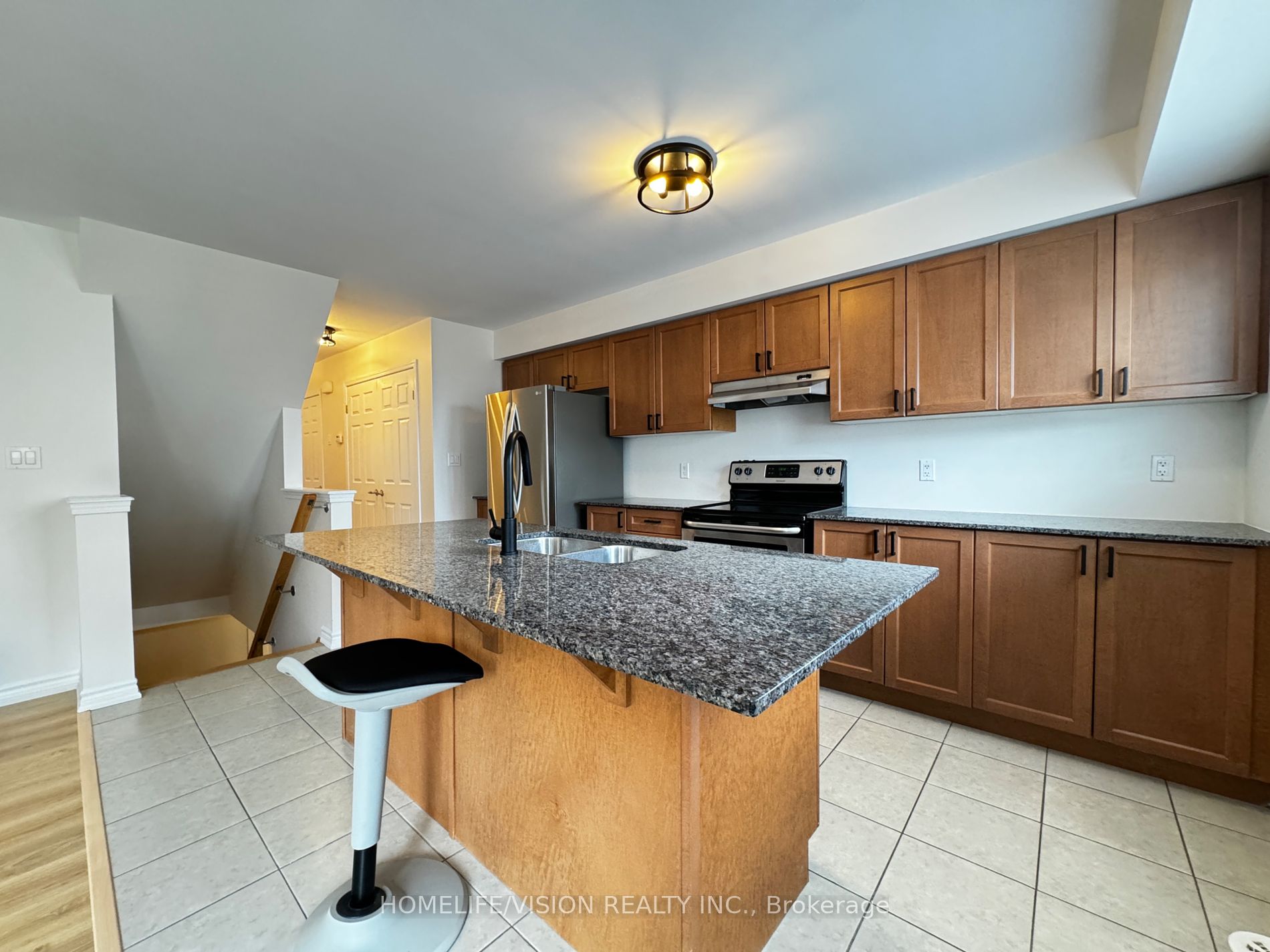552 Goldenrod Lane, #-