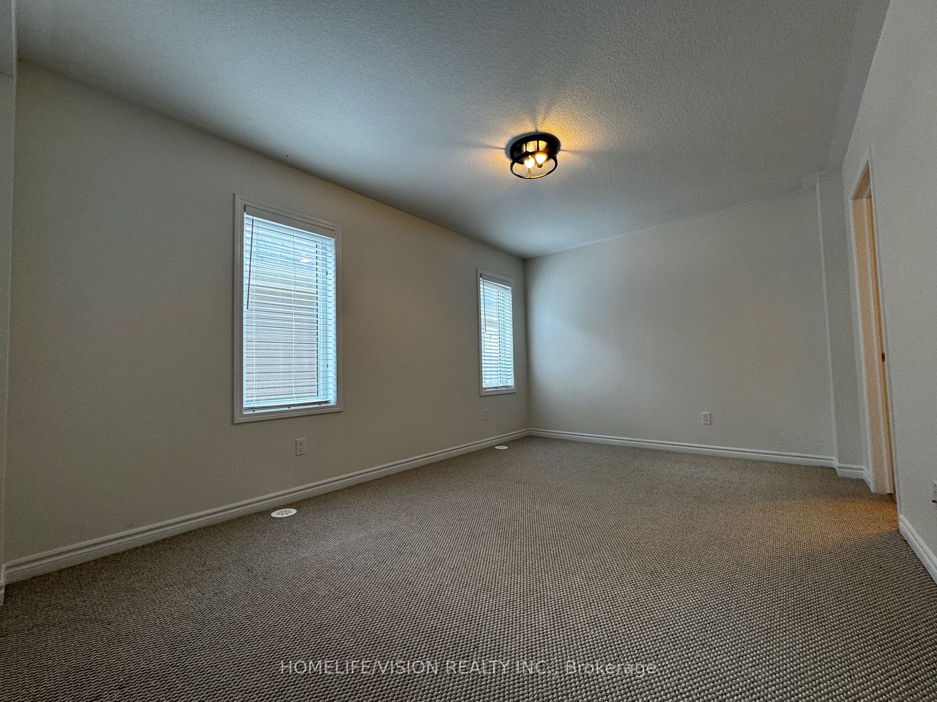 552 Goldenrod Lane, #-