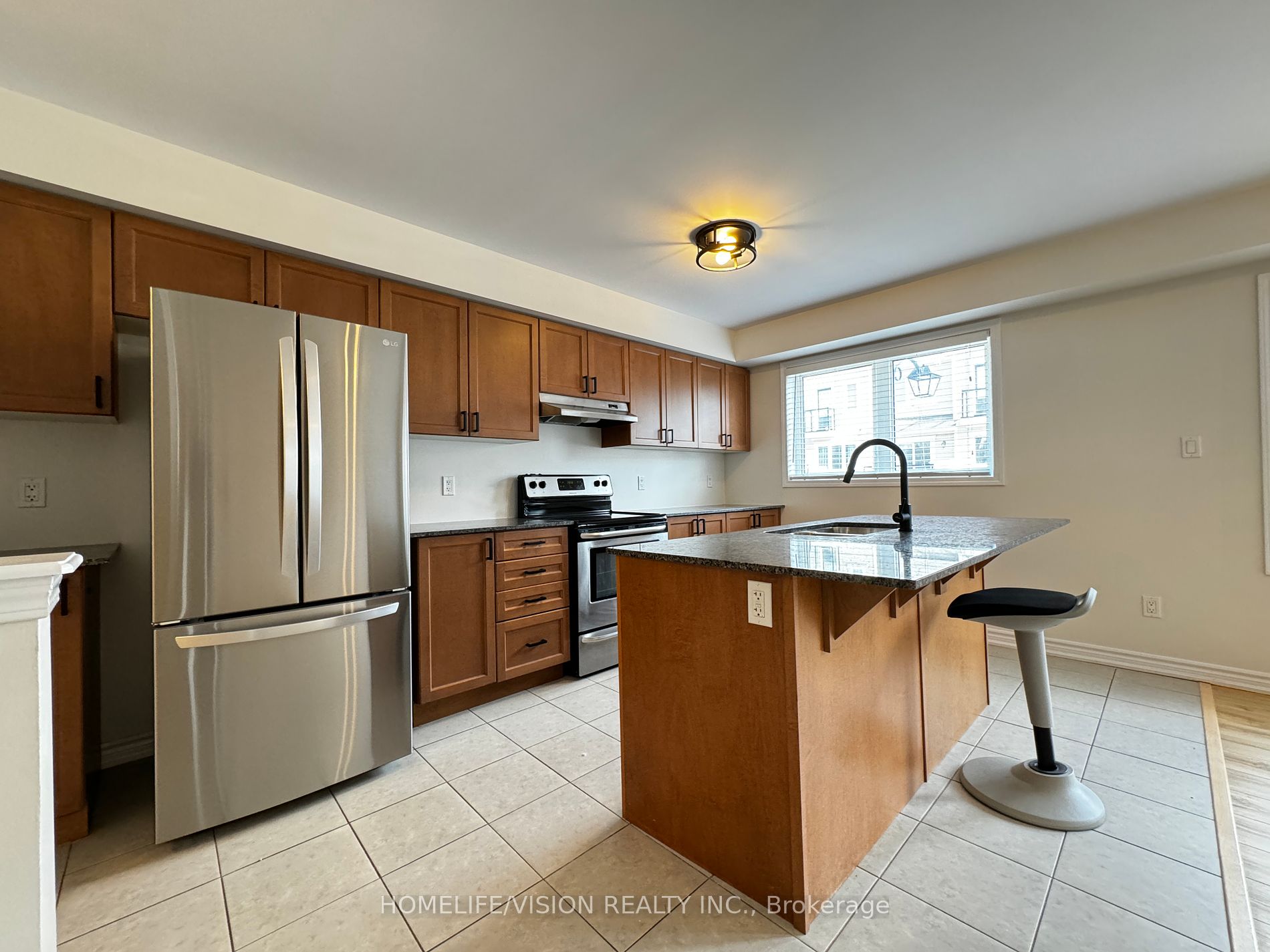 552 Goldenrod Lane, #-