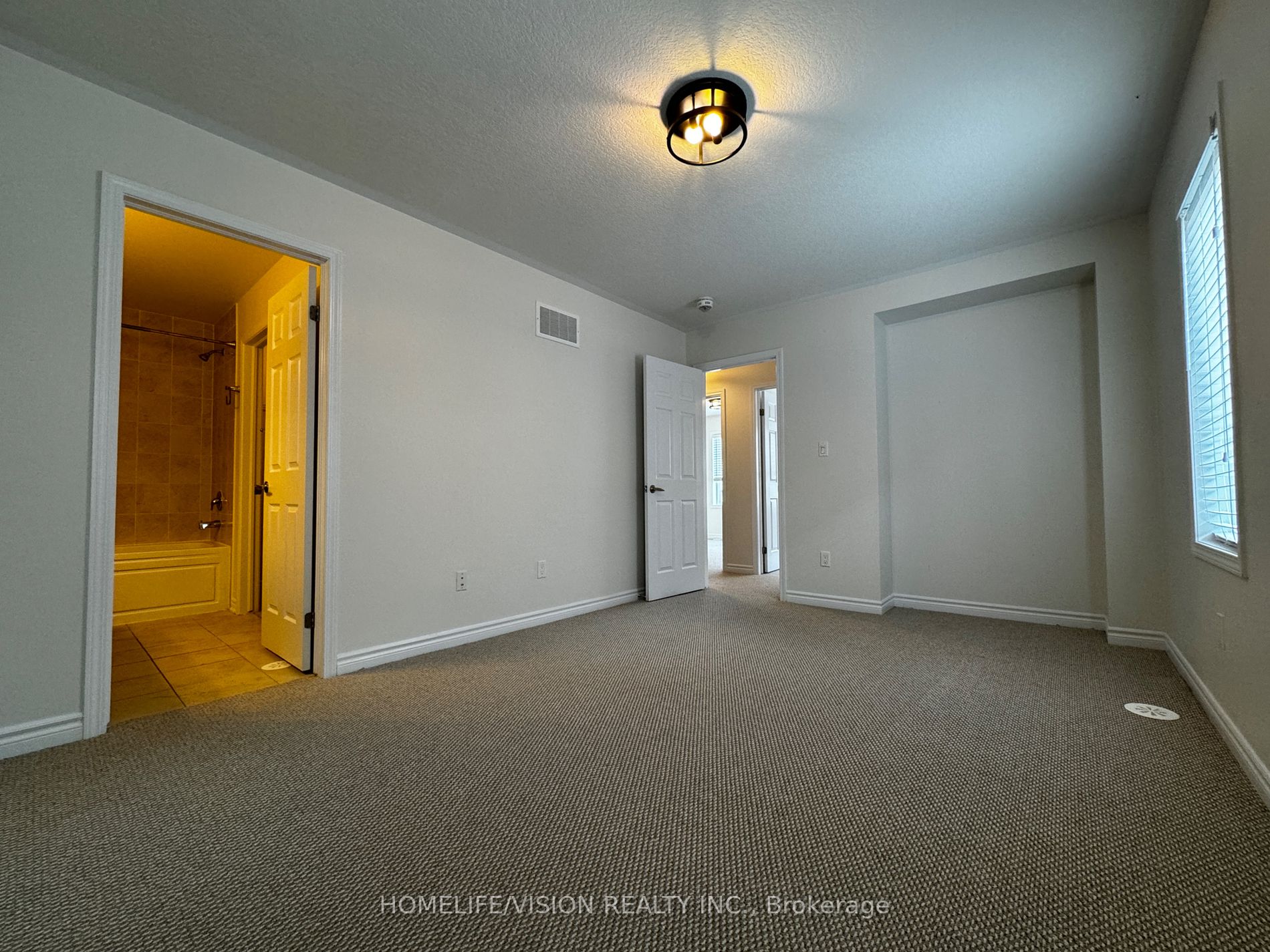 552 Goldenrod Lane, #-