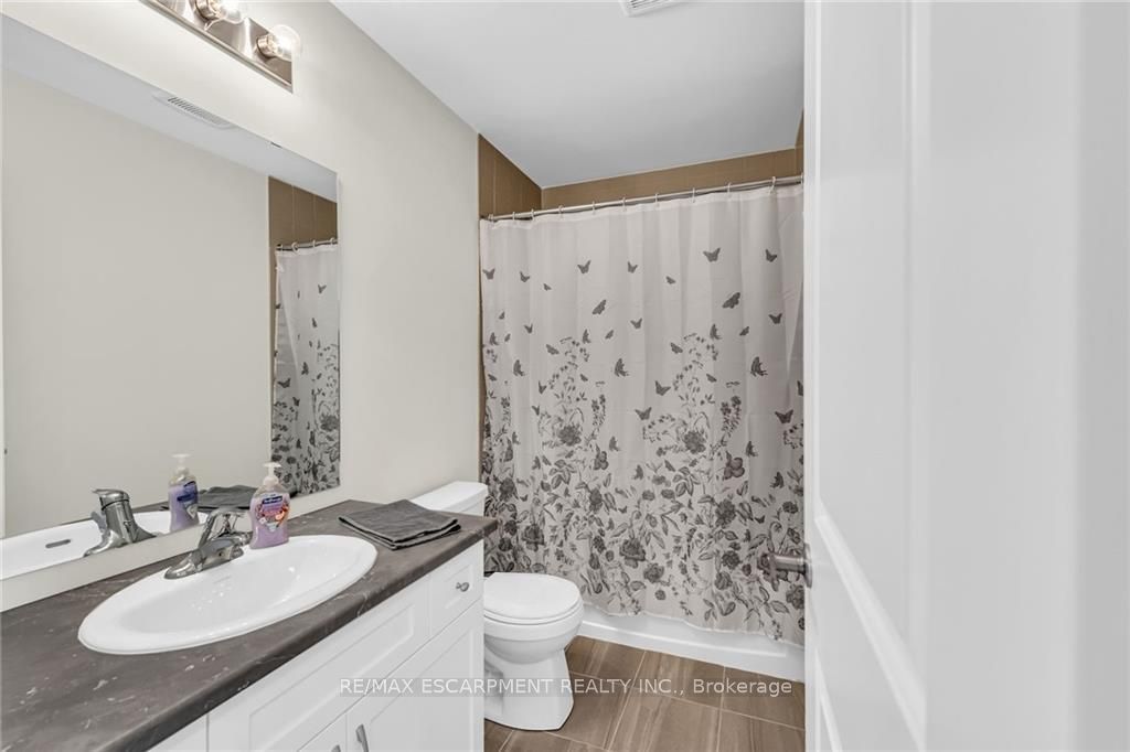 27 Rachel Dr, #21