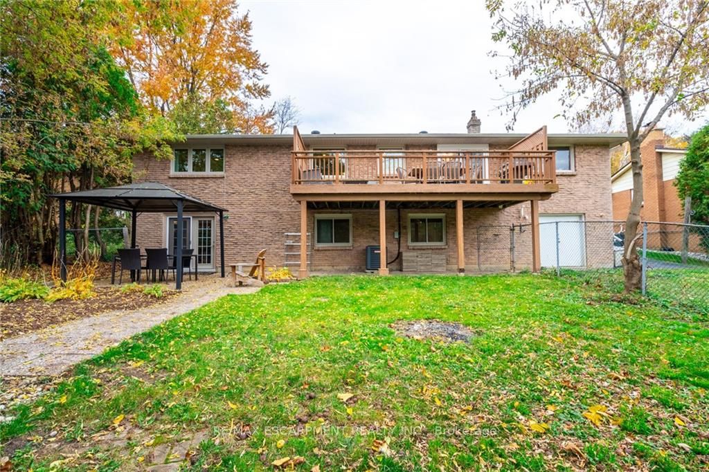 4 Valleydale Crt