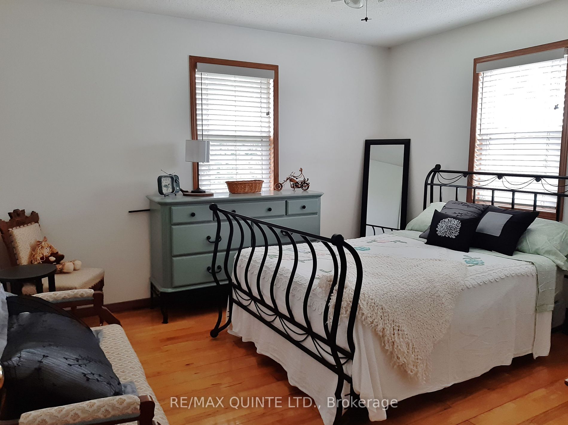 180 Skootamatta Lane