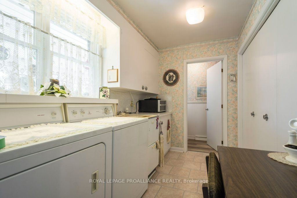 9 Parkview Heights