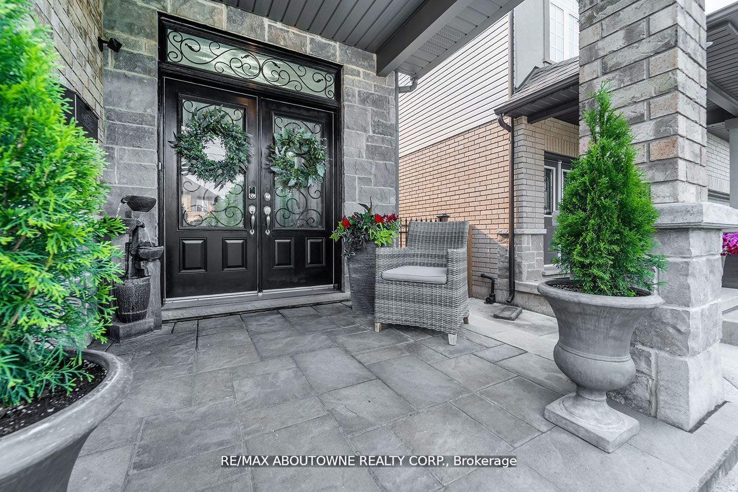 31 Warwick Rd