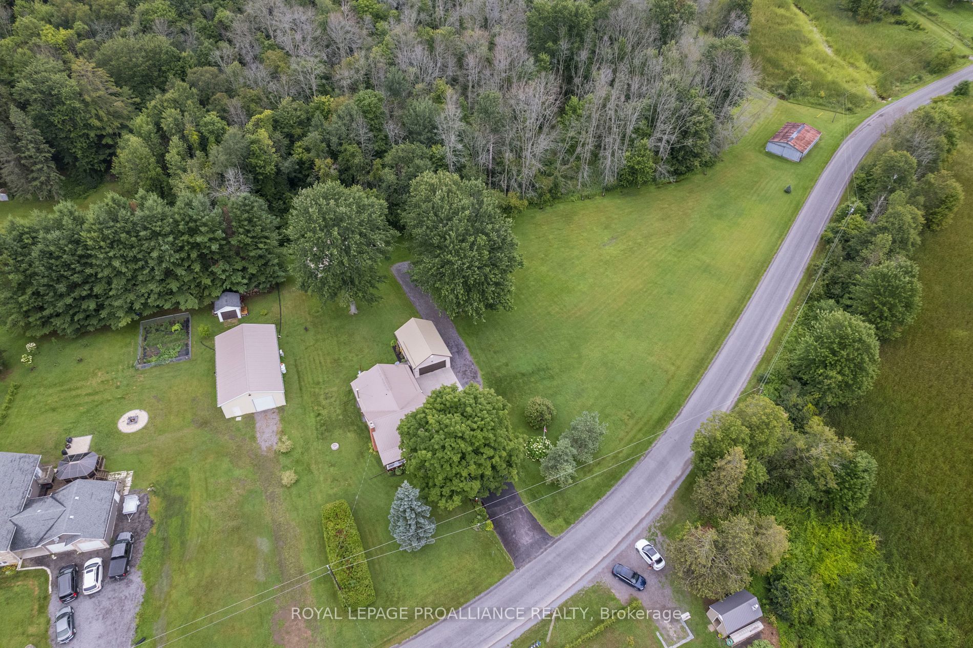 190 Gardenville Rd