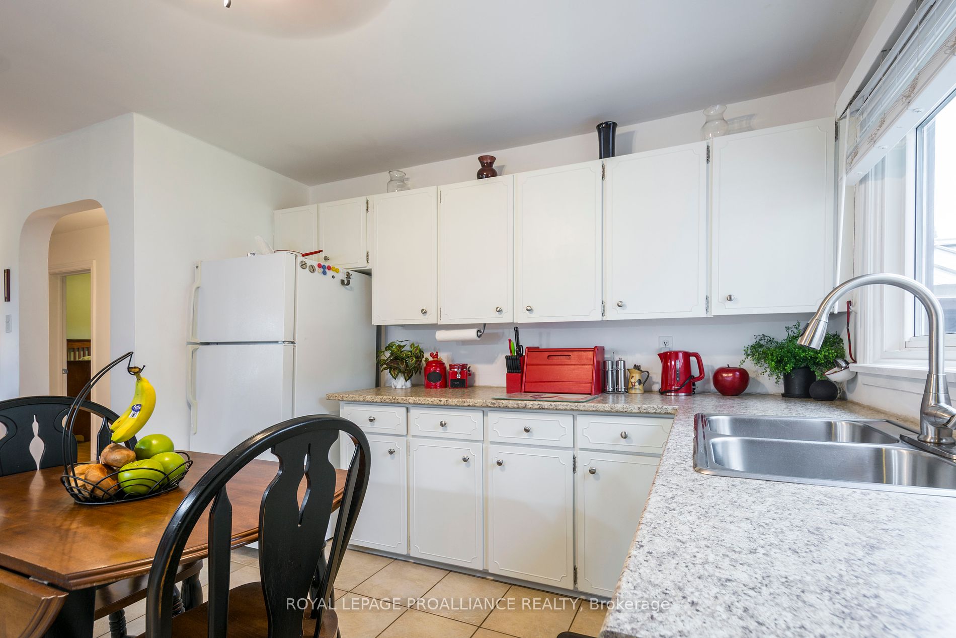 190 Gardenville Rd