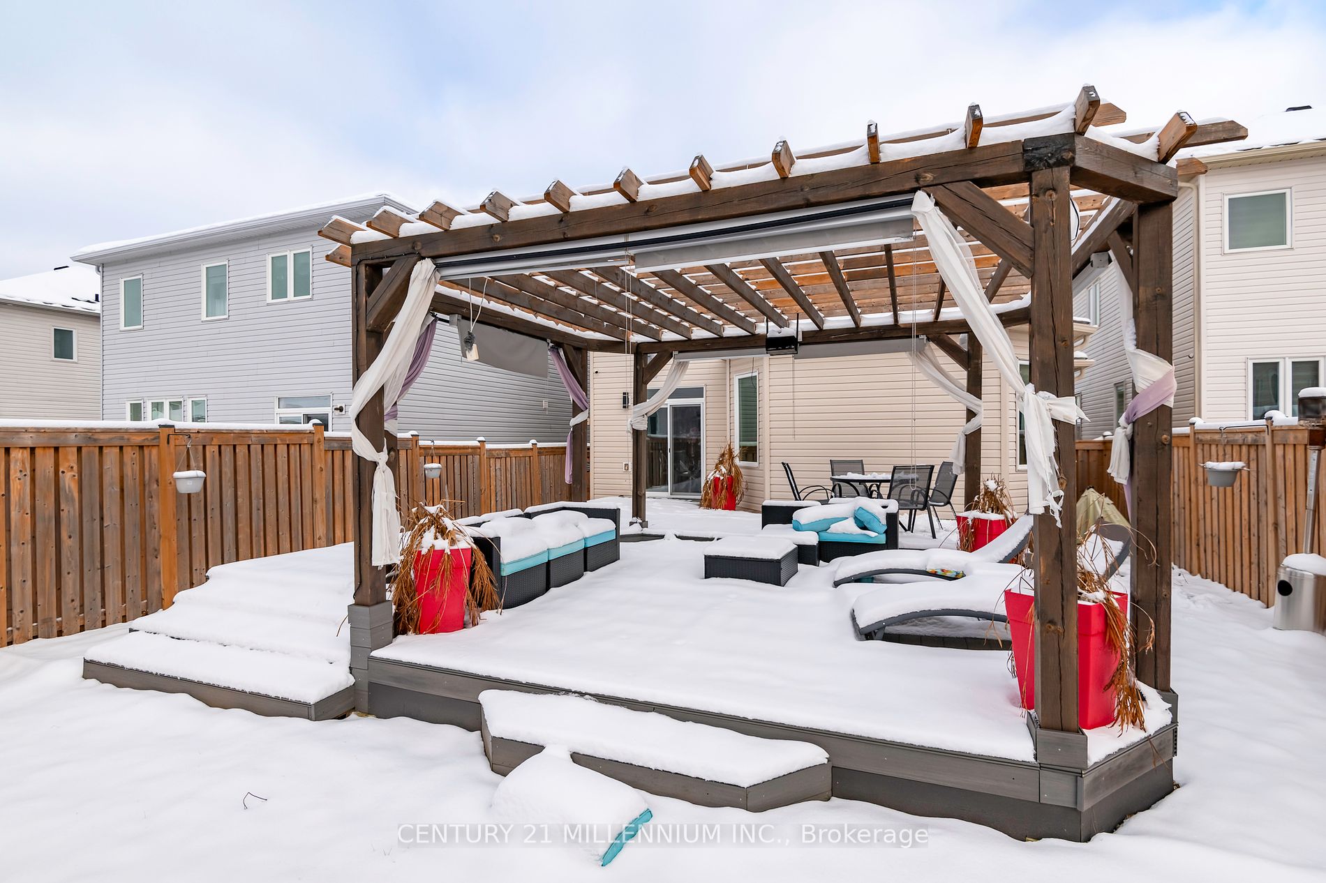 528 Brett Street