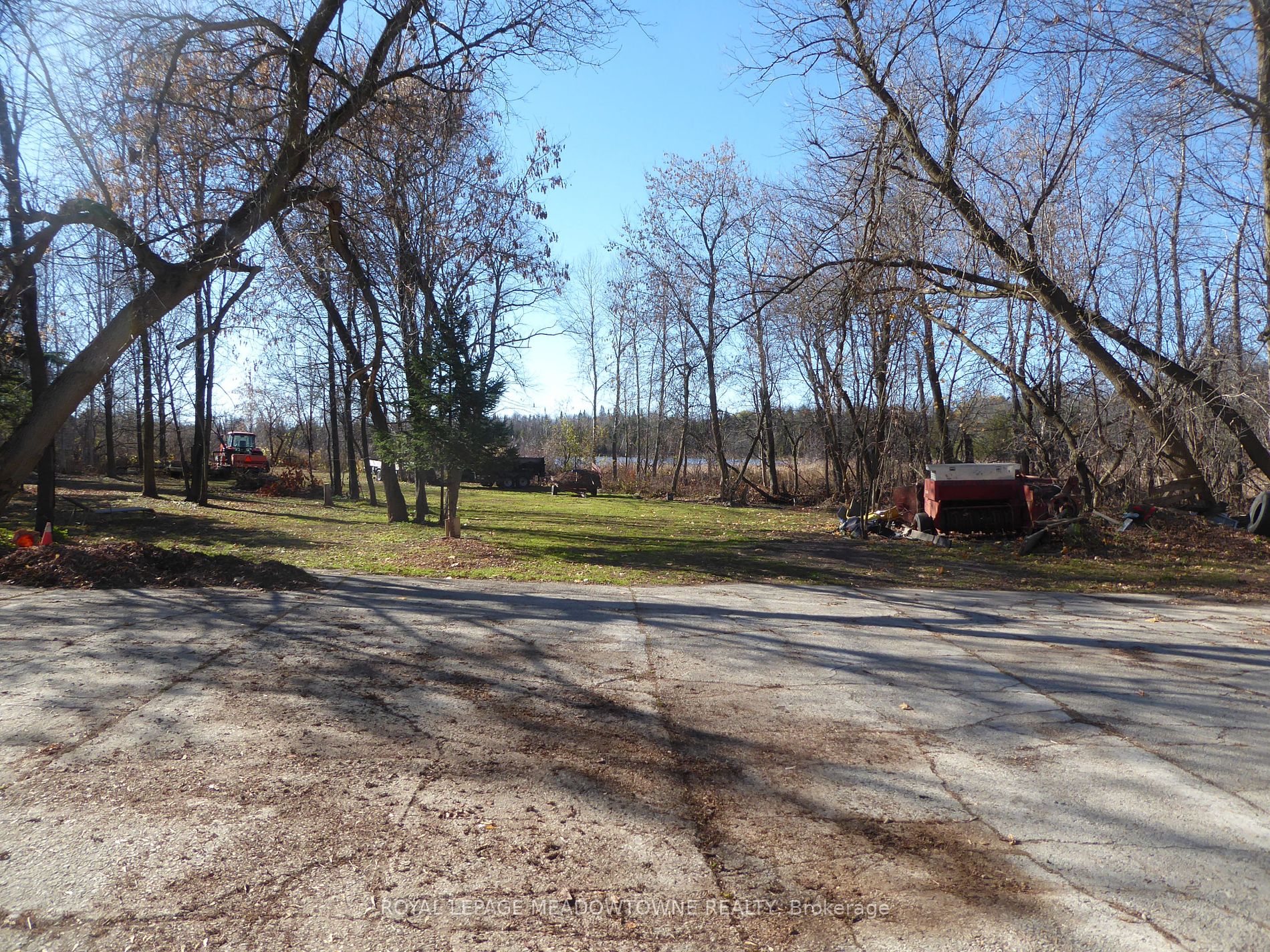 90 Trafalgar Rd