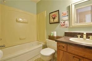 90 Trafalgar Rd