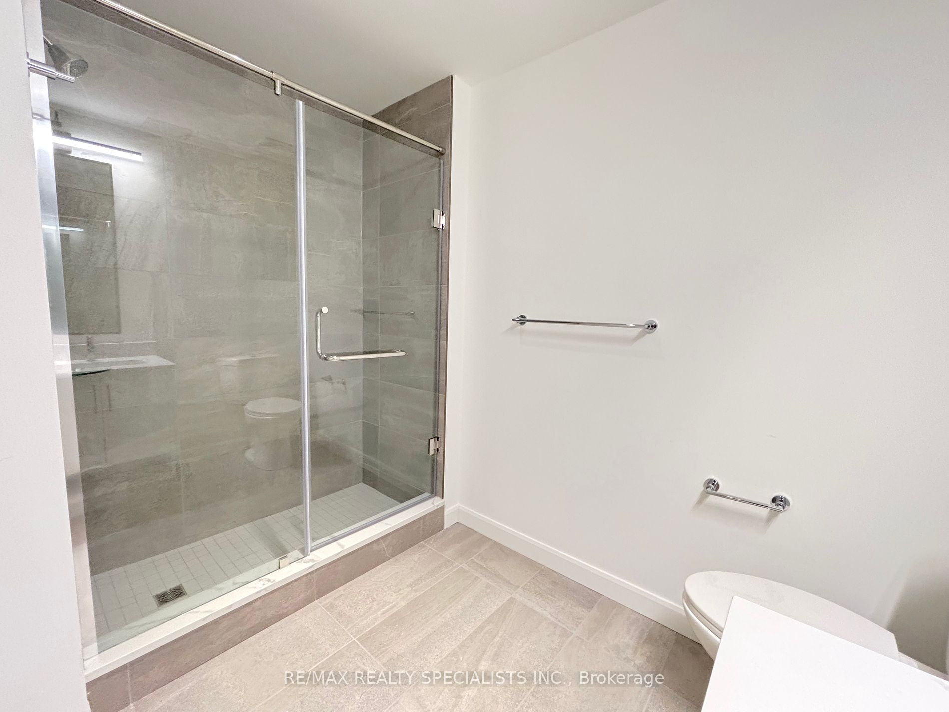 741 King Street W #706
