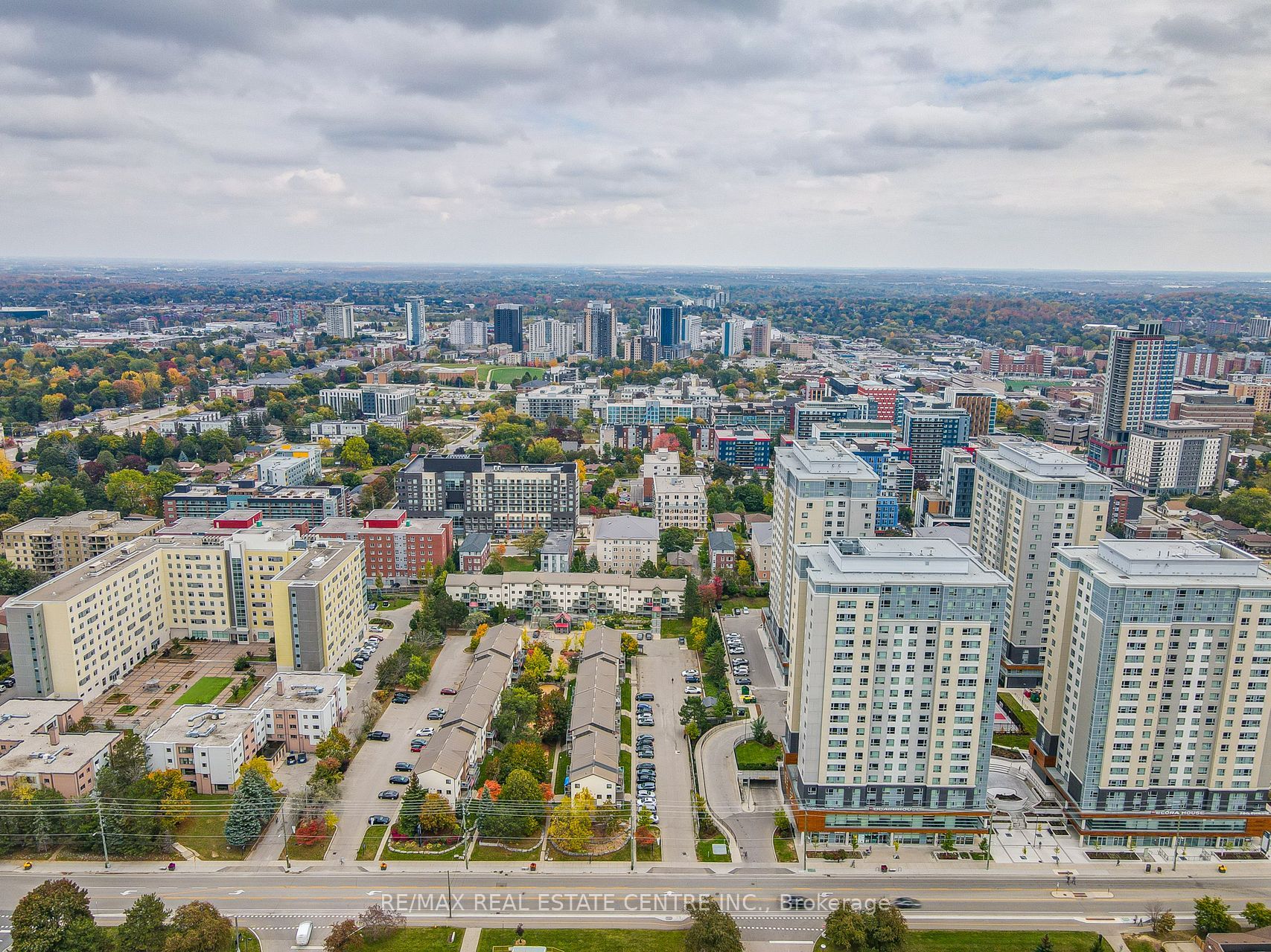 250 Albert St, #504