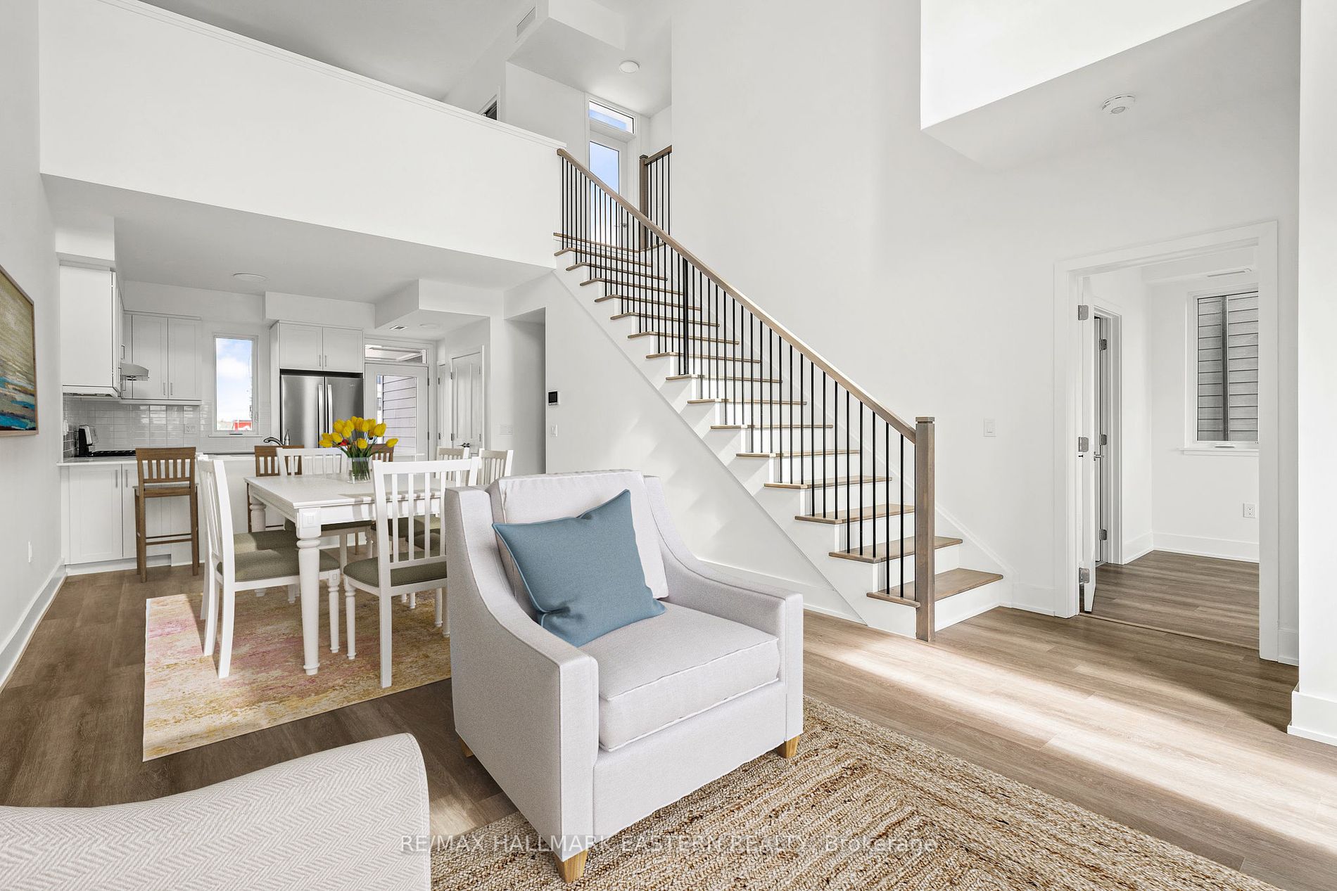 19 West Street N, #5