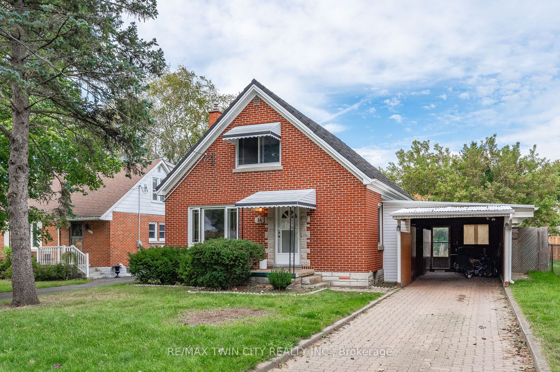 16 LAYTON Street