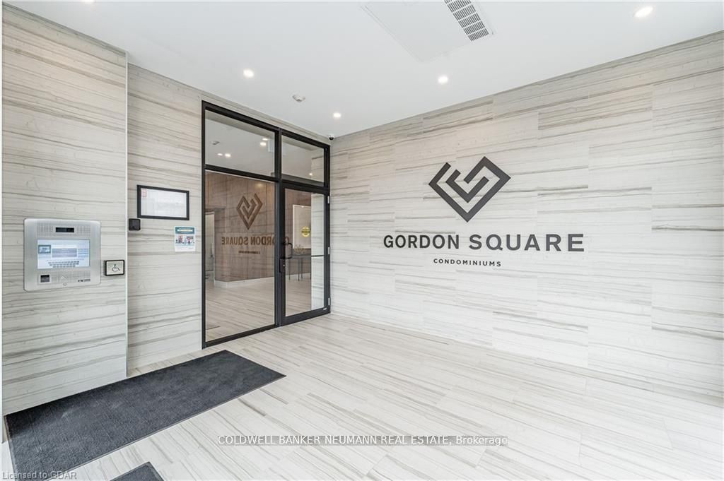 1878 Gordon Street, #1014