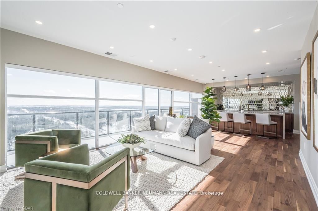1878 Gordon Street, #1014