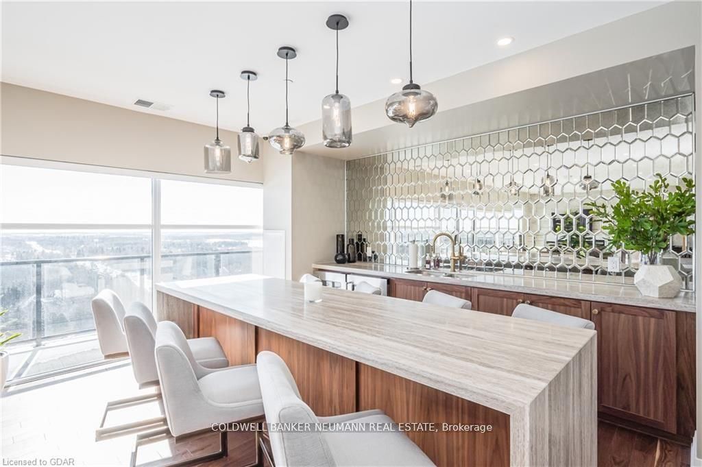 1878 Gordon Street, #1014