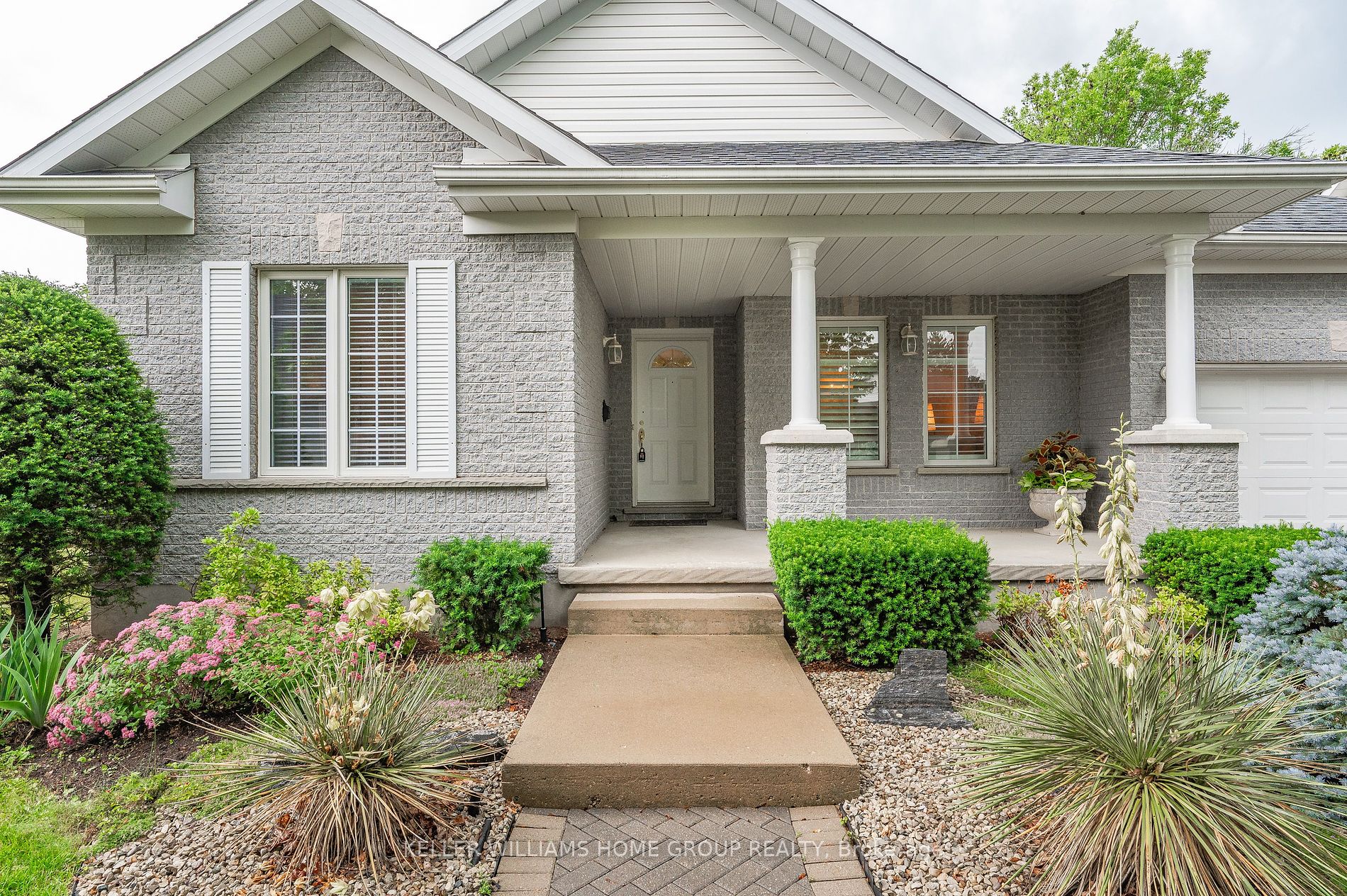 12 Sprucehaven Court