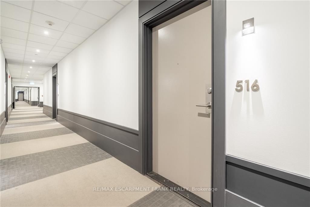 10 Concord Pl, #516