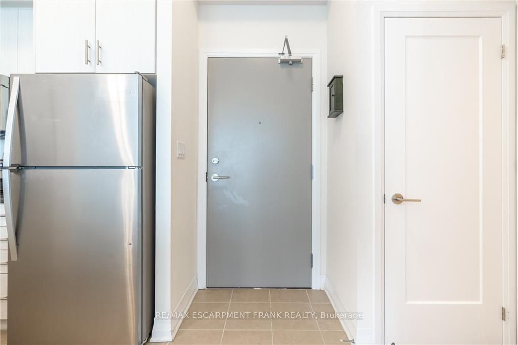 10 Concord Pl, #516
