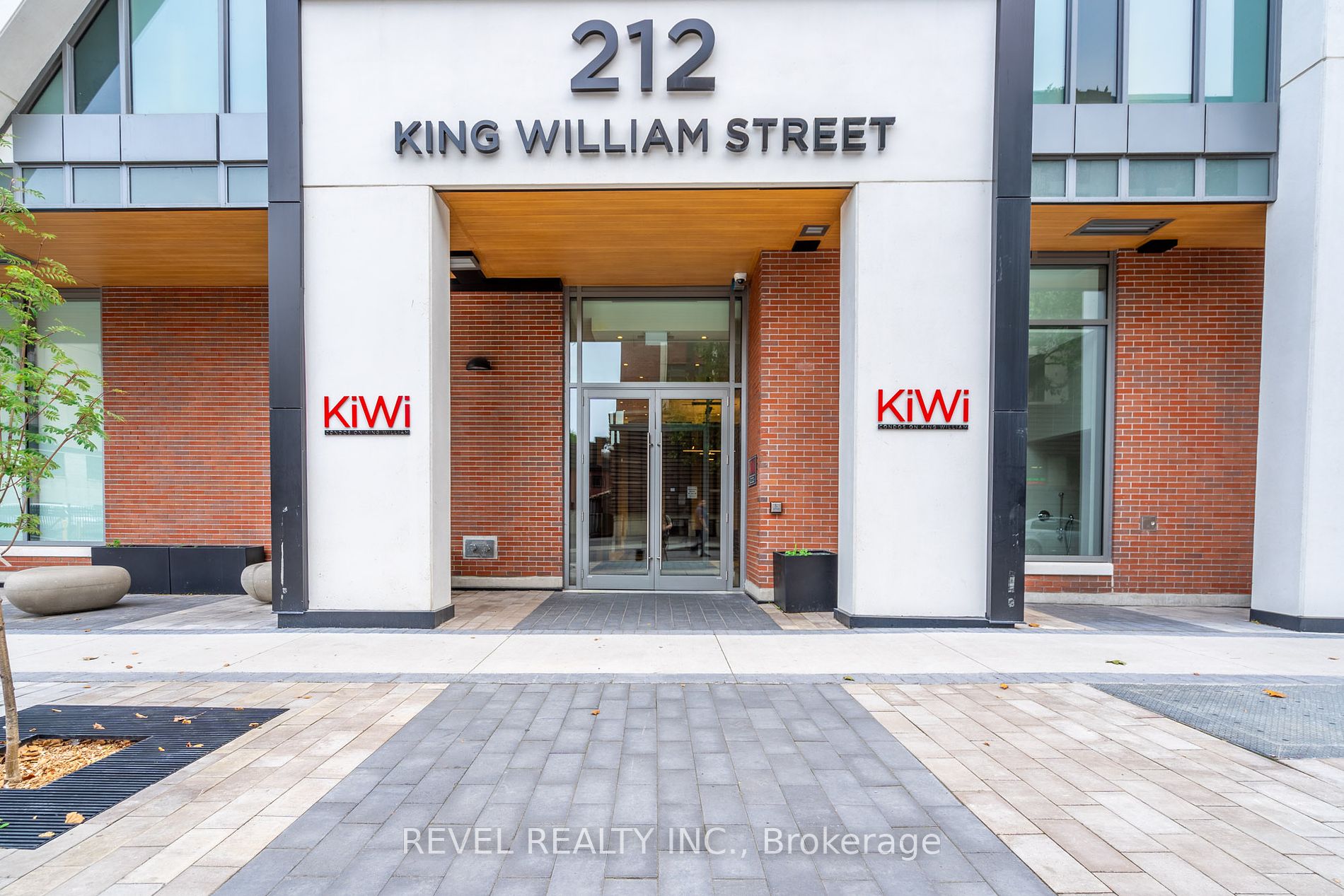 212 King William St, #310