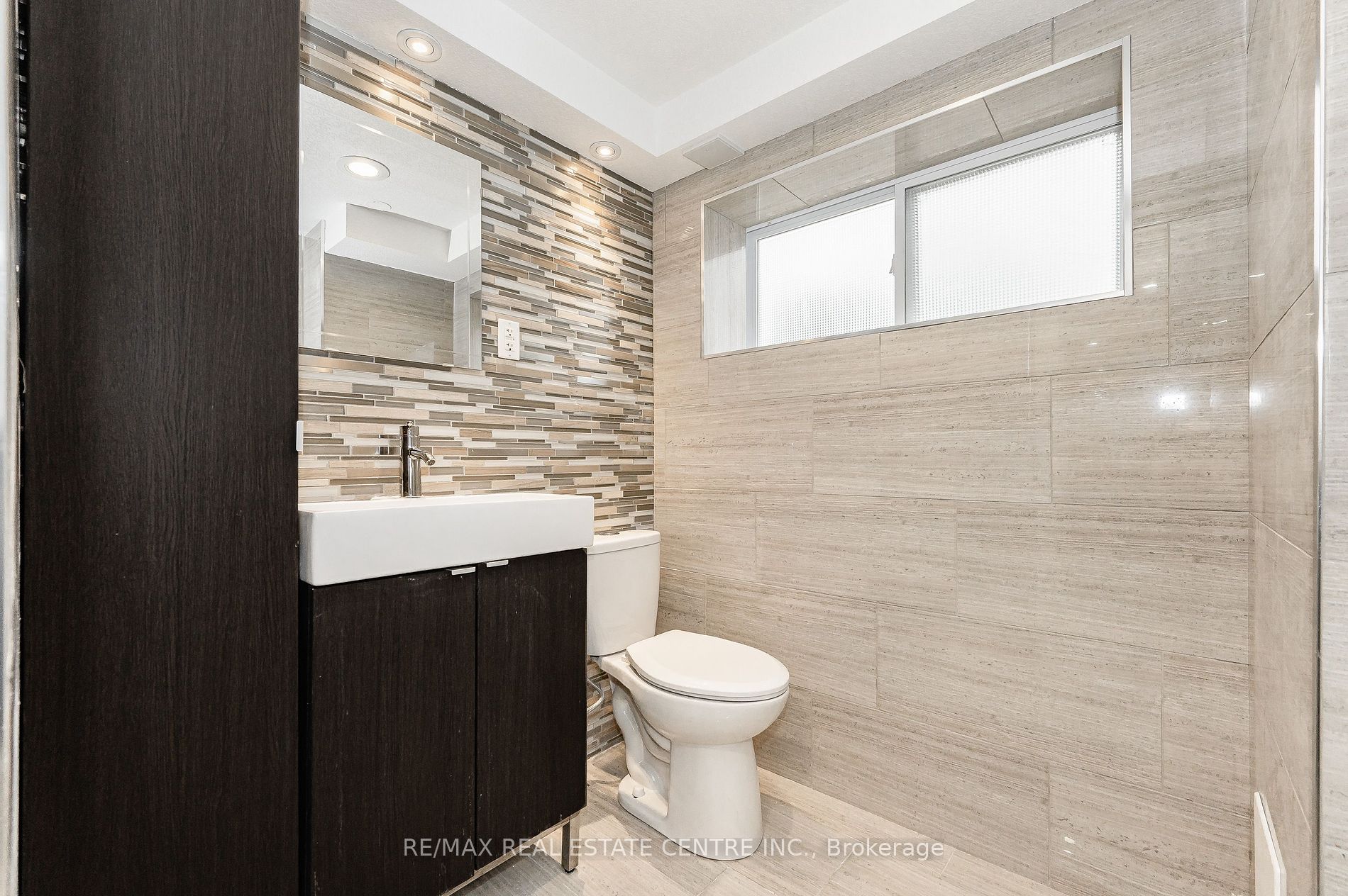 18 Summerside Cres