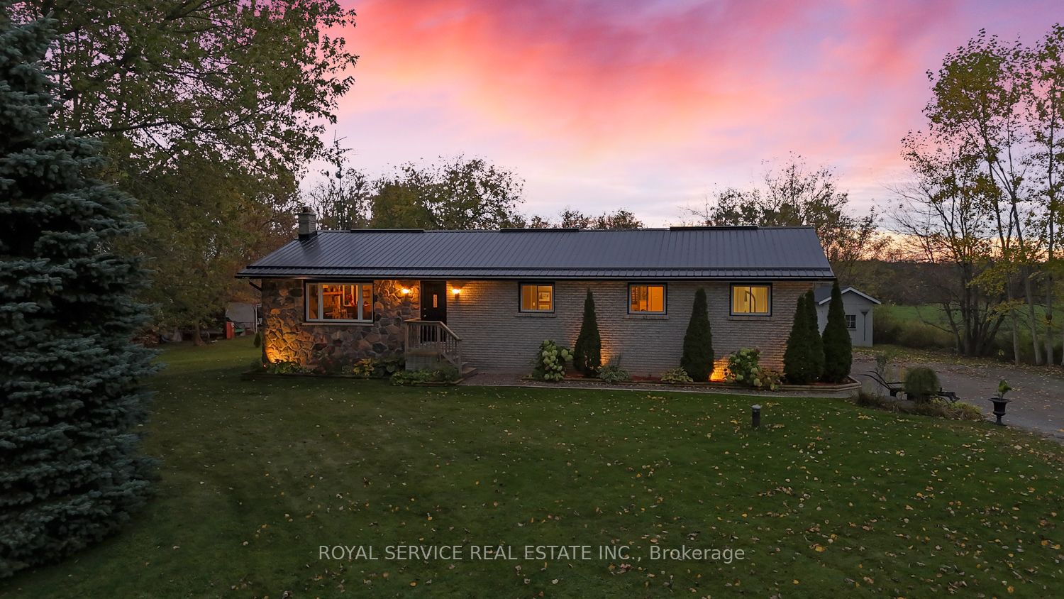 1012 Pigeon Lake Road
