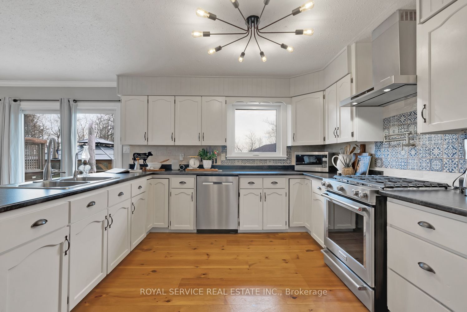 1012 Pigeon Lake Road
