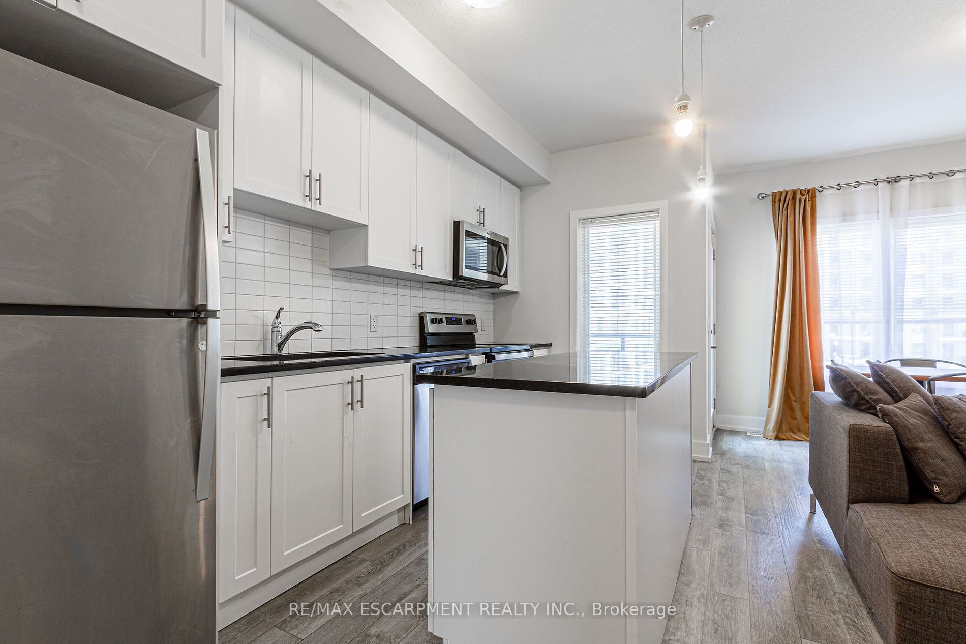 115 Shoreview Place, #Th#11
