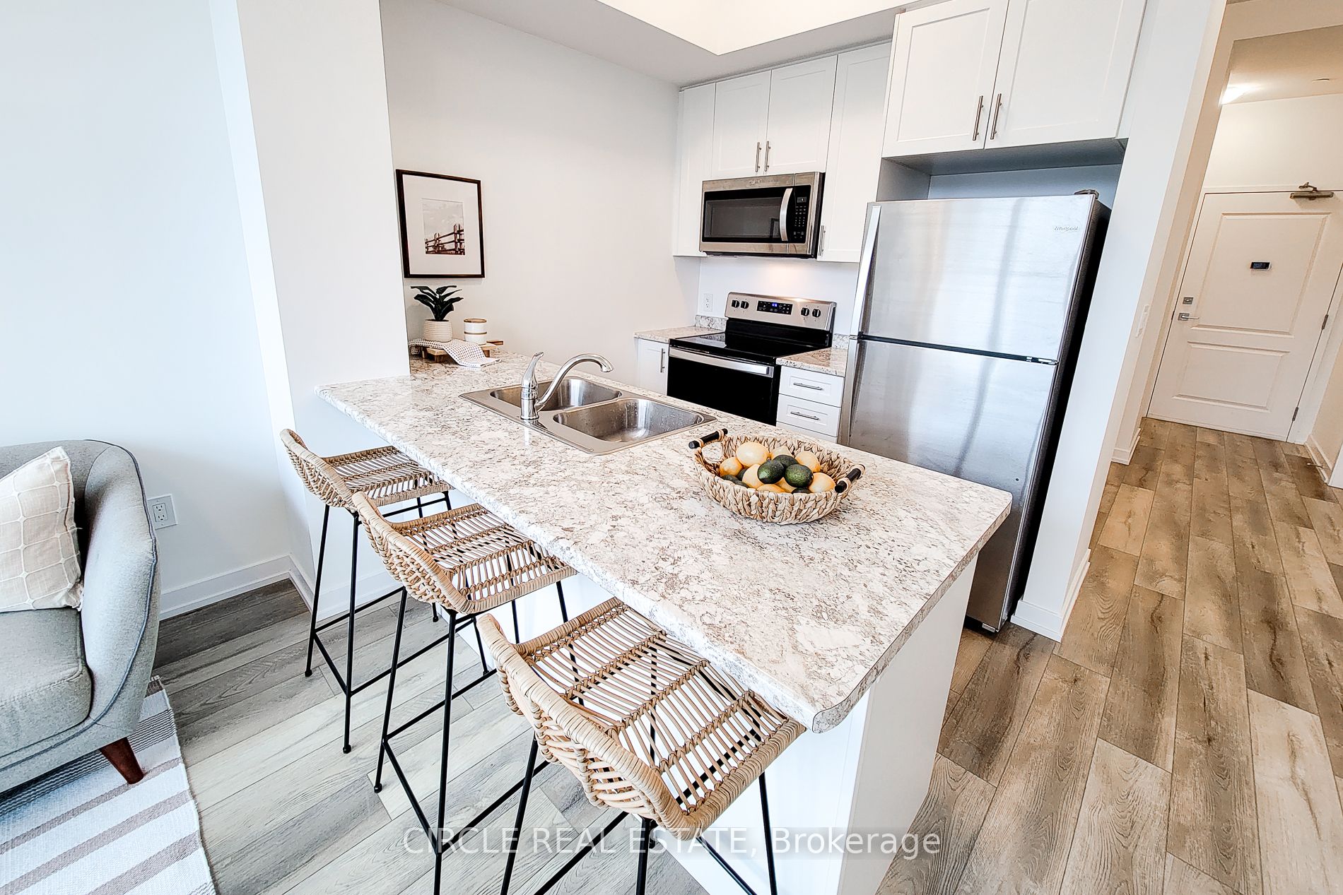 460 Dundas Street E, #102