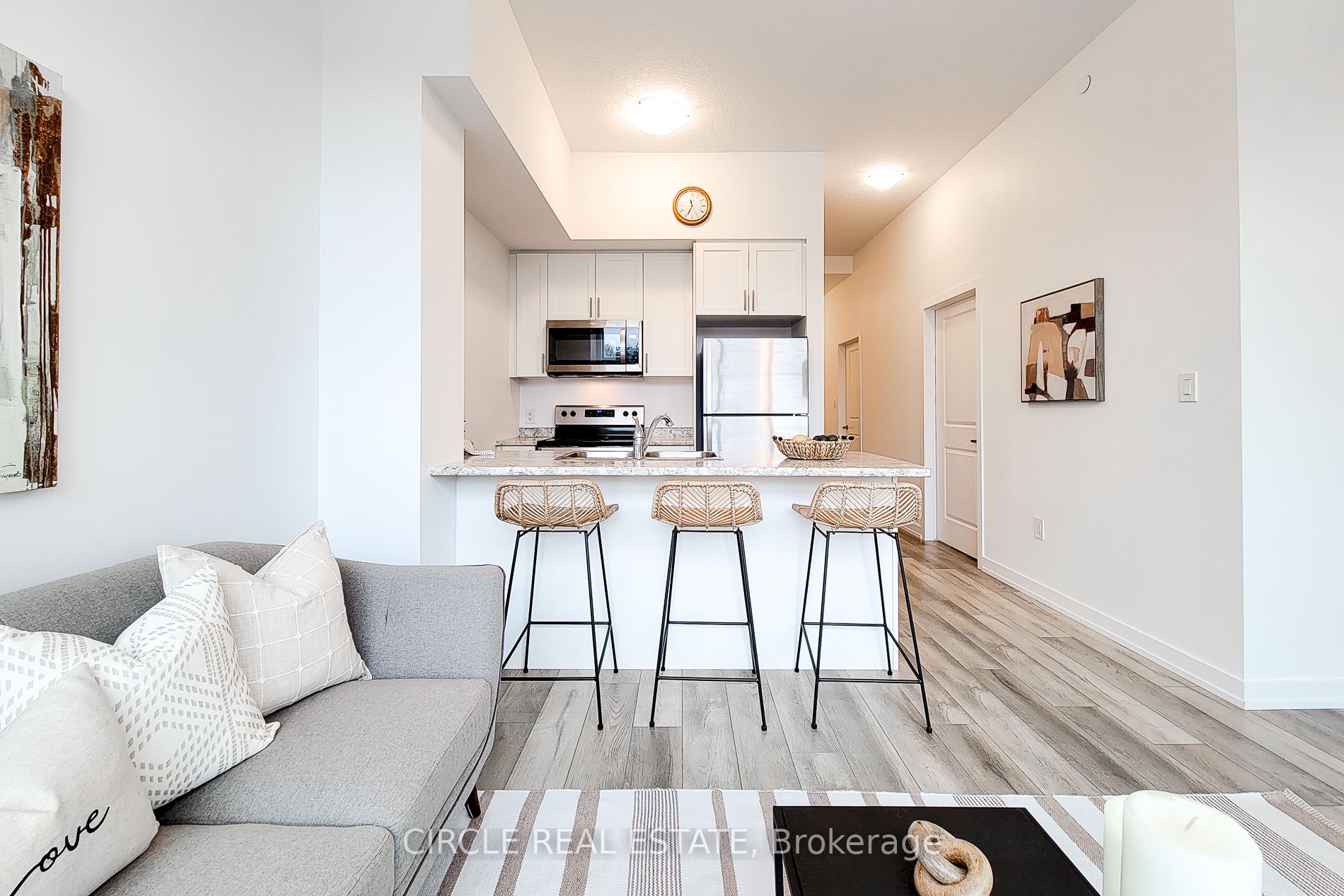 460 Dundas Street E, #102