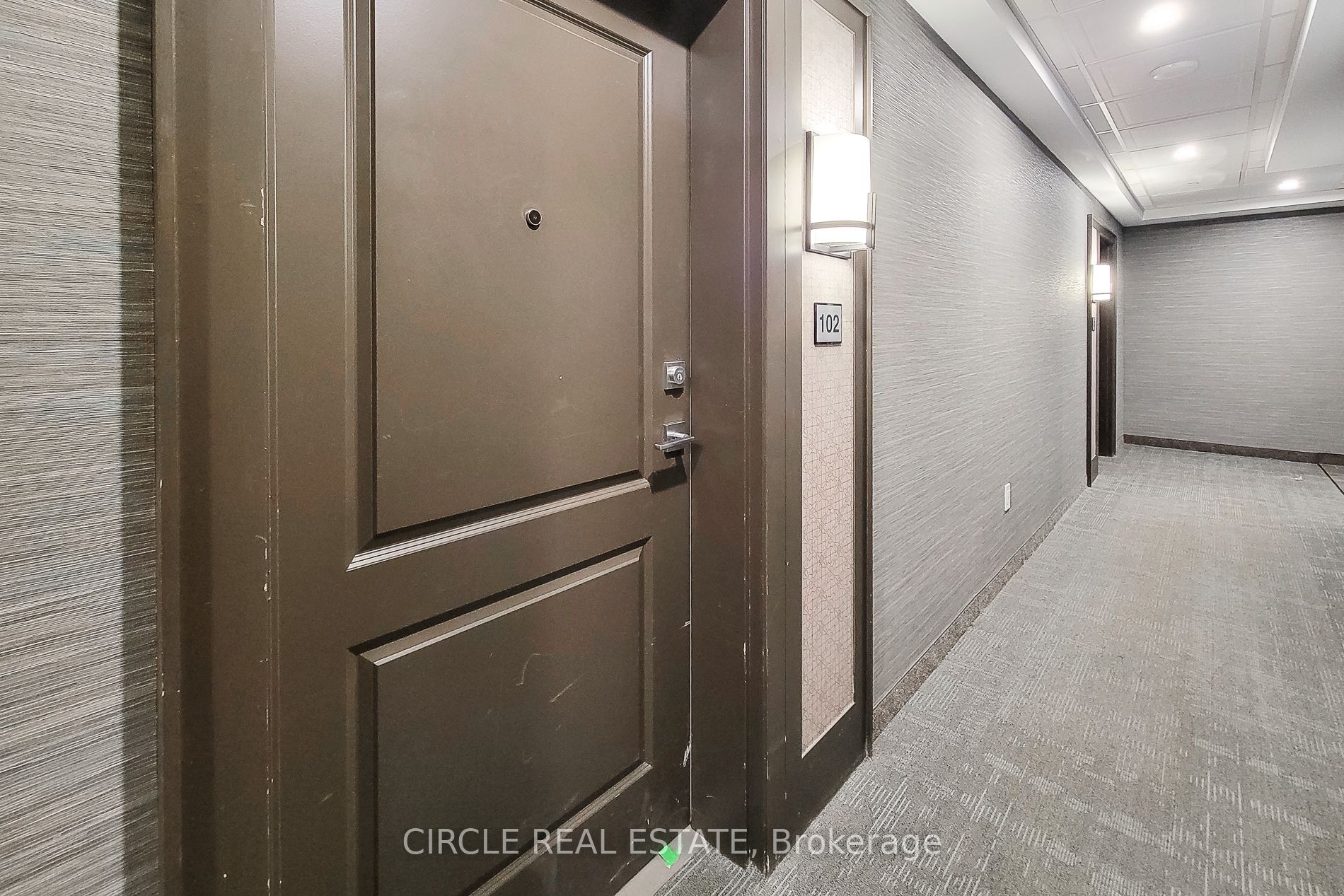 460 Dundas Street E, #102