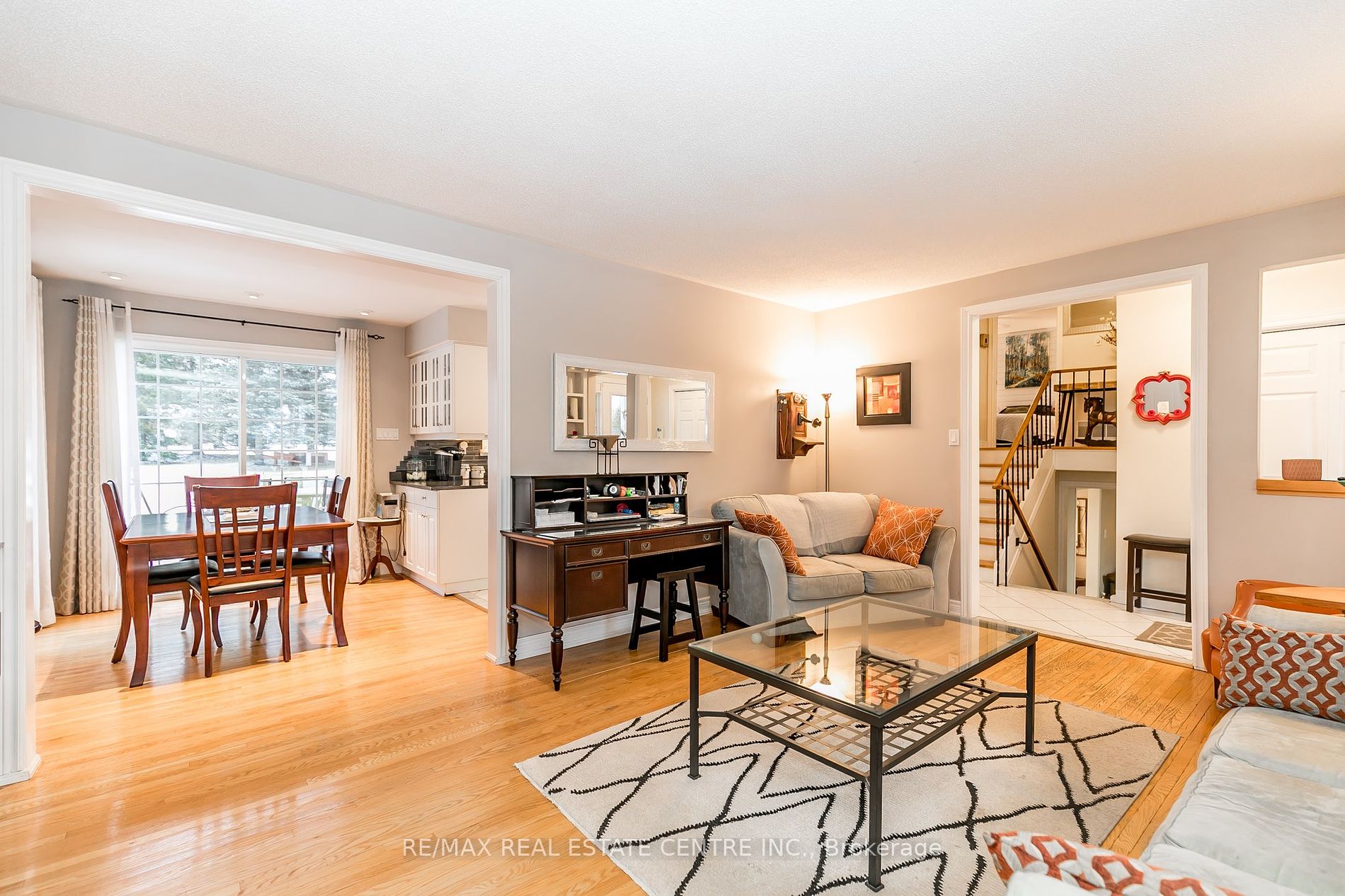 9 Lynda Ave