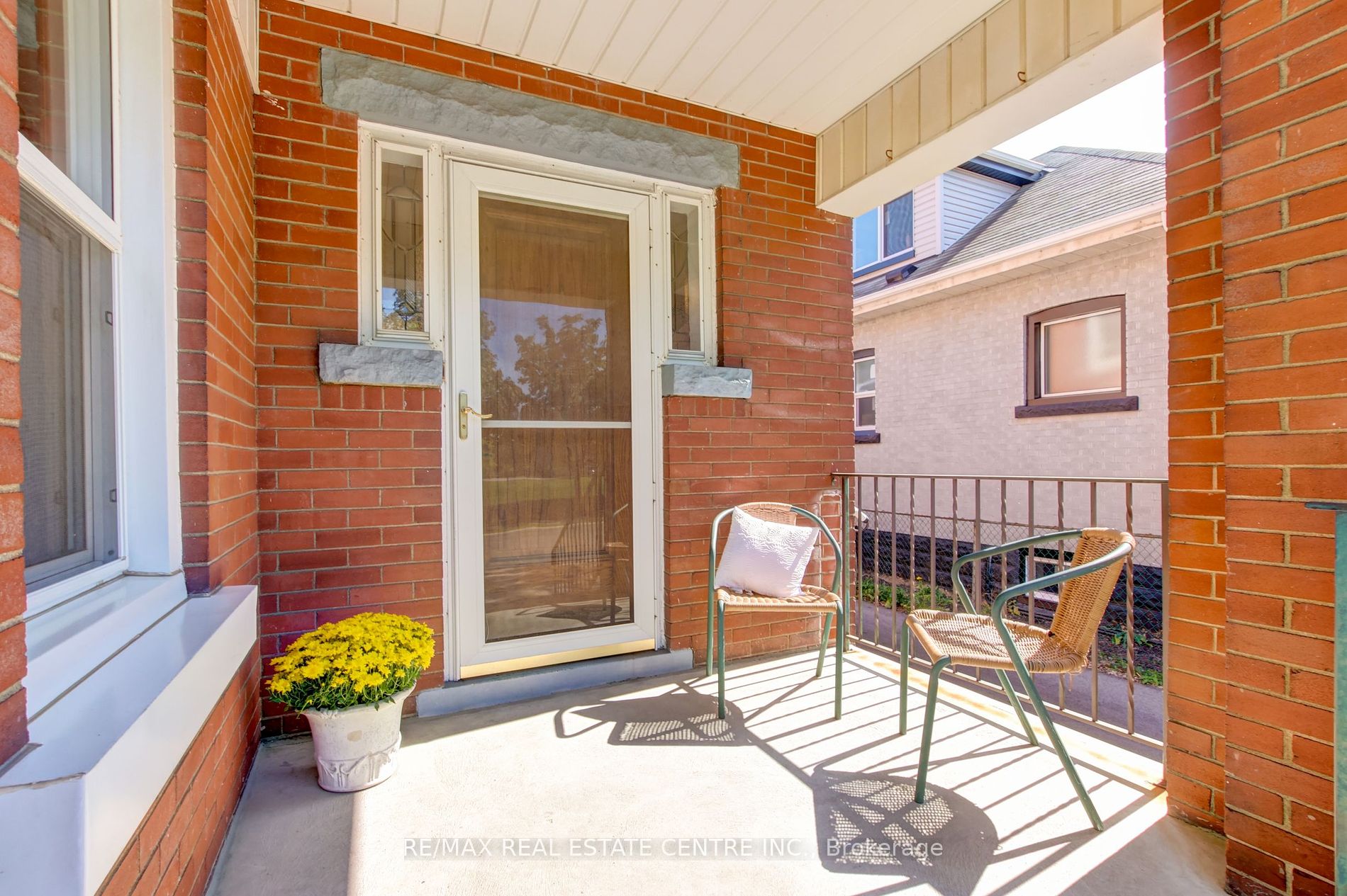 45 Wexford Avenue S