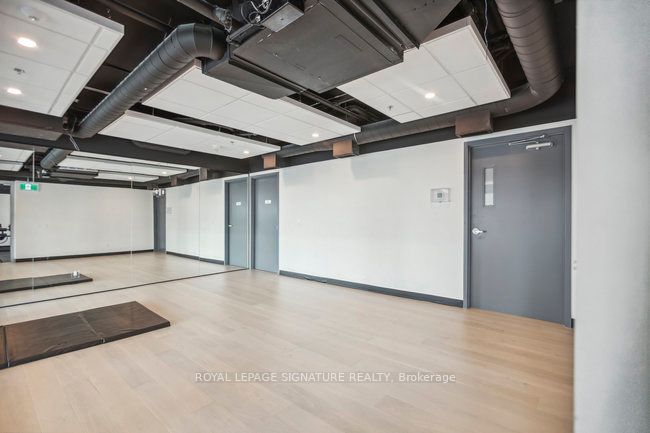 60 Frederick St N, #1407
