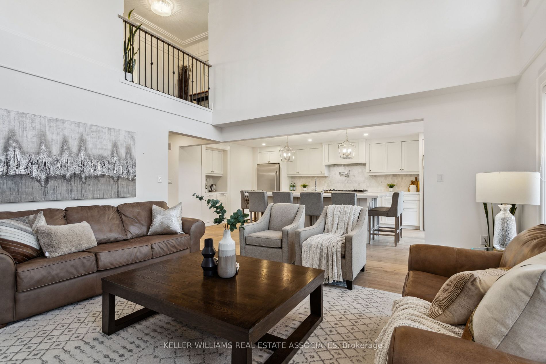 174 Escarpment Dr