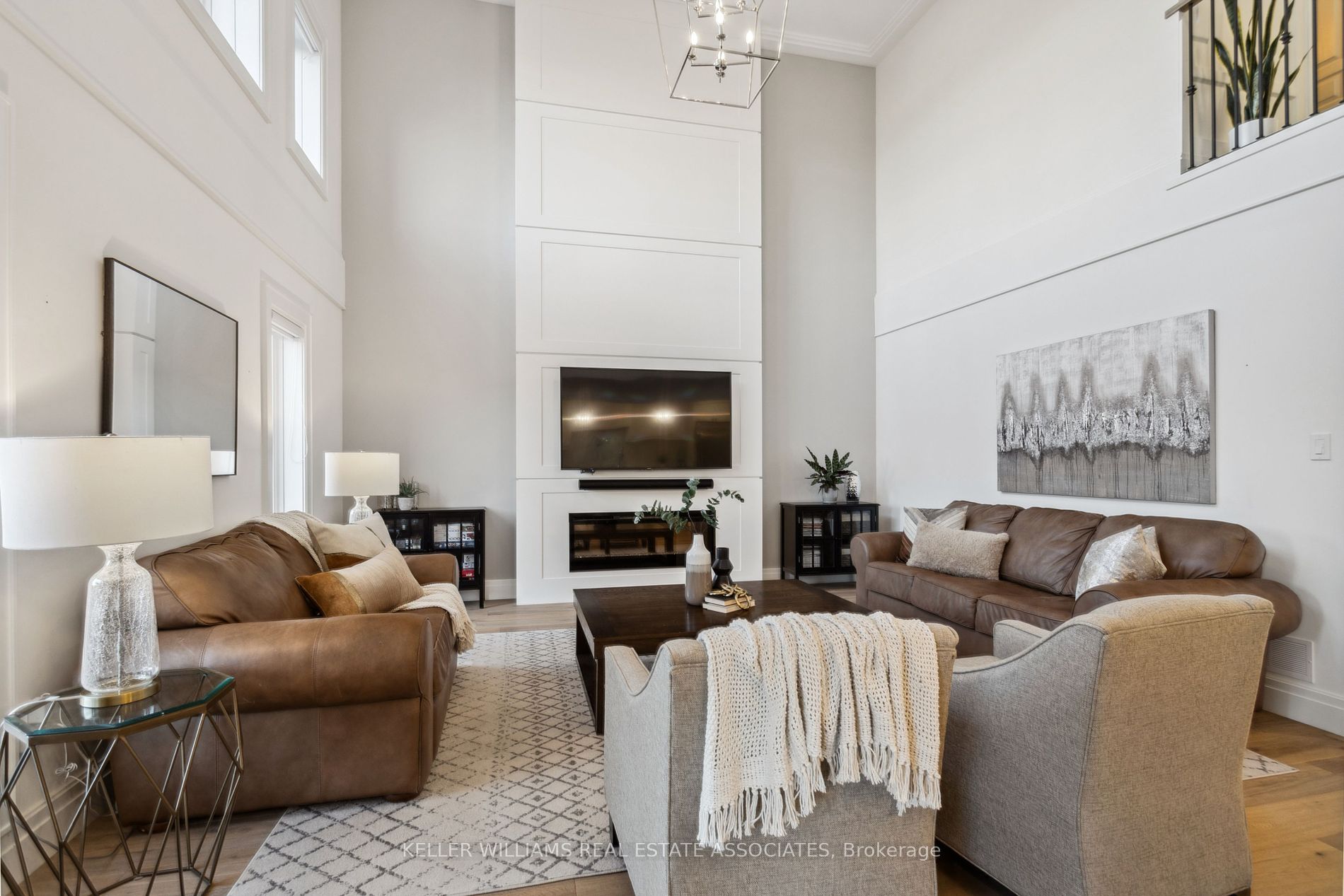 174 Escarpment Dr